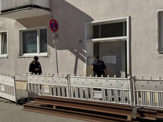 Die Kriminalpolizei ermittelt. — © Lars Haubner/News5/dpa