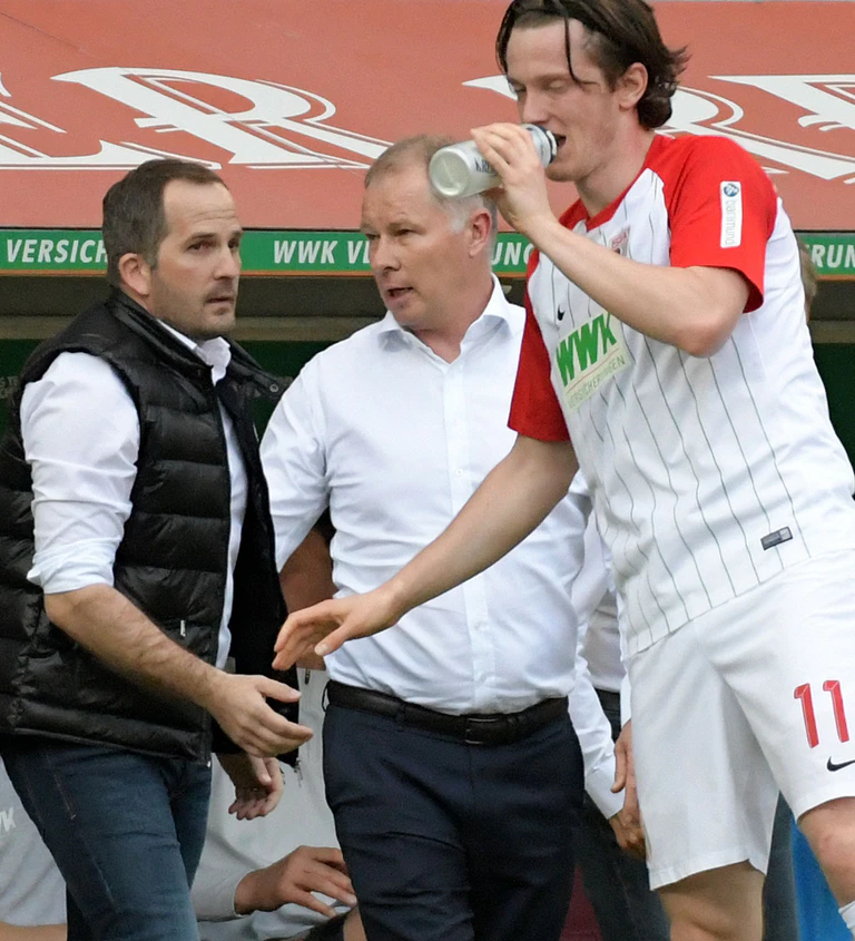 Wiedervereinigung? Manuel Baum (l) und Michael Gregoritsch (r). (Archivbild) — © Stefan Puchner/dpa