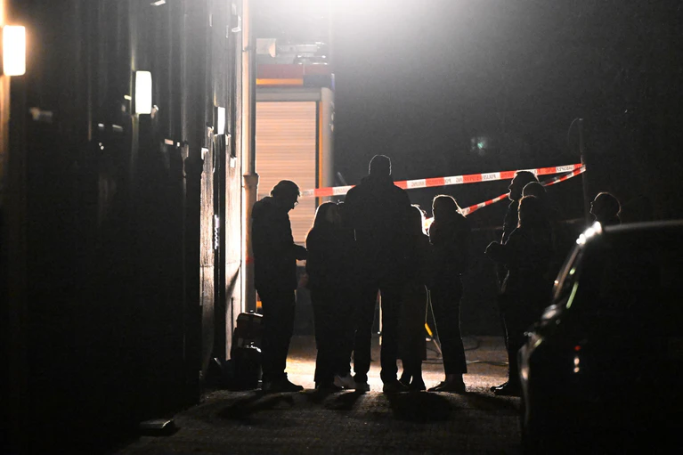 Die Frau war am 19. März abends tot in einer Wohnung im Münchner Stadtteil Moosach gefunden worden. (Archivbild) — © Felix Hörhager/dpa