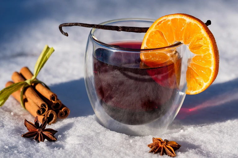 Glühwein — © Bruno auf Pixabay