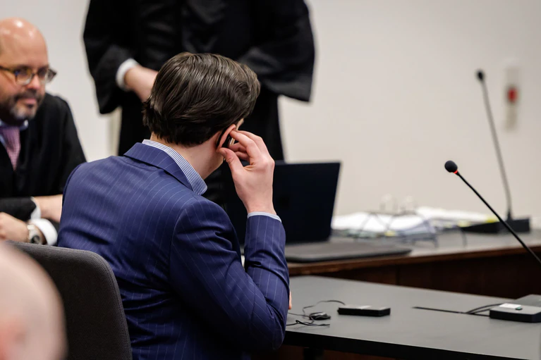 Der Mord war heimtückisch und der Angeklagten handelte aus niedrigen Beweggründen, urteilte das Landgericht. (Archivbild) — © Daniel Karmann/dpa