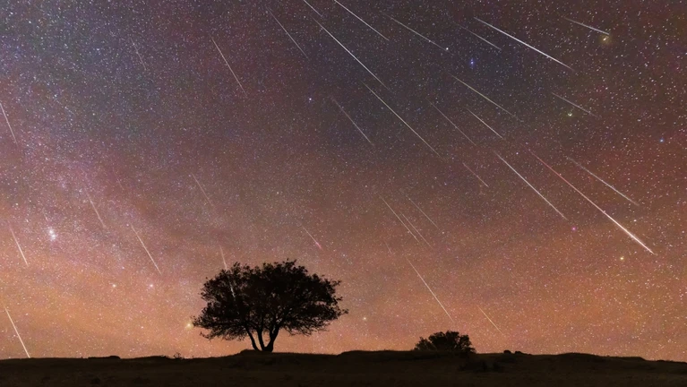 Sternschnuppe Sternschnuppen Stern Himmel Nacht — © Li Xiang / iStock