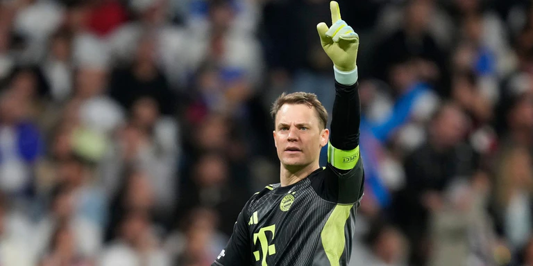 Die Zukunft von Manuel Neuer ist weiter ungeklärt. (Archivbild) — © Jose Breton/AP/dpa