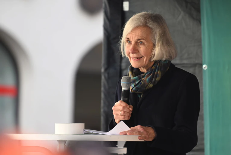 Die Politikwissenschaftlerin Ursula Münch leitet die Akademie für Politische Bildung Tutzing. (Archivbild) — © Felix Hörhager/dpa