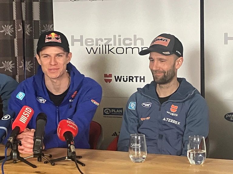 Andreas Wellinger und Pius Paschke sind optimistisch. — © Patrick Reichardt/dpa
