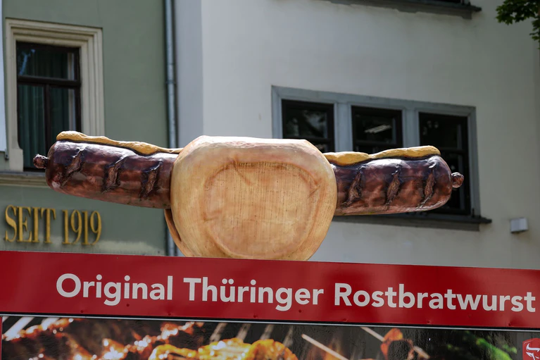 Thüringen ist stolz auf seine Rostbratwurst. (Archivbild) — © Jan Woitas/dpa