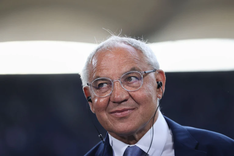 Seit der Rettung von Hertha BSC 2022 ohne Trainerjob: Felix Magath. — © Christian Charisius/dpa