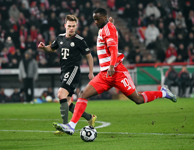 Union konnte die Bayern nicht so ärgern wie in der Bundesliga. — © Soeren Stache/dpa