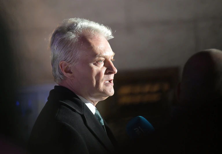 Ein mögliches Engagement deutscher Soldaten zum Schutz der Ukraine steht aus der Sicht von Litauens Präsident Nauseda nicht im Widerspruch zur Stationierung der deutschen Brigade an der Ost-Flanke in Litauen.   — © Malin Wunderlich/dpa