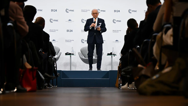 Wolfgang Ischinger bleibt vorerst der Leiter der Münchner Sicherheitskonferenz. Wann Ex-Nato-Generalsekretär Stoltenberg sein Amt antritt, ist weiter offen.   — © Sven Hoppe/dpa