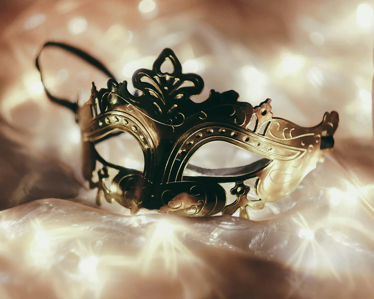 Fasching — © Julio Rionaldo / Unsplash
