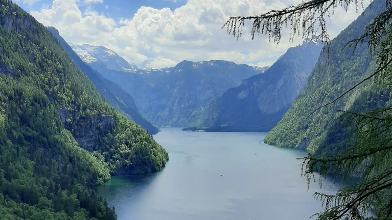  — © Von Mtt1734 - Eigenes Werk, CC BY-SA 4.0, https://commons.wikimedia.org/w/index.php?curid=91491181