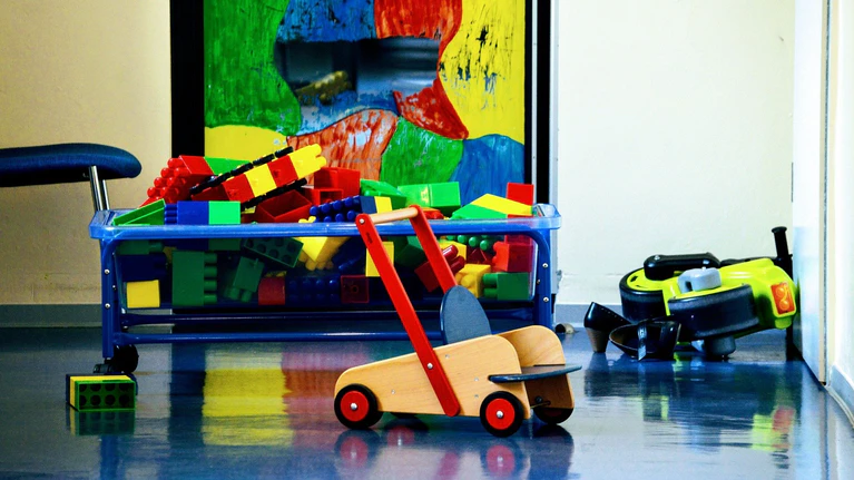 Kita Kindergarten — © Bild: Pixabay / Sphaeroid