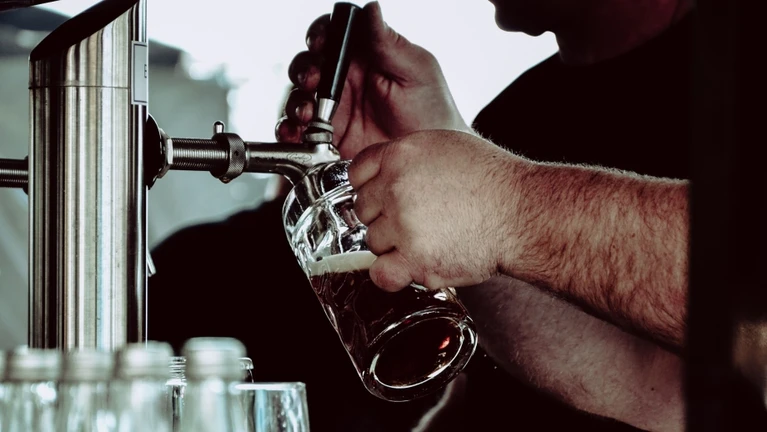 Beitragsbild Langes Wochenende in Bayern Bierfest — © Bild: Unsplash