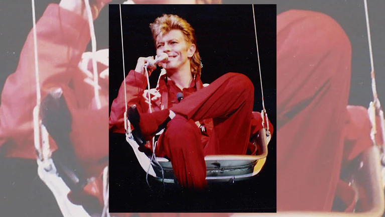 David Bowie — © Bild: Von Elmar J. Lordemann (de:User:Jo Atmon) - Eigenes Werk — photography by Jo Atmon, CC BY-SA 2.0 de, https://commons.wikimedia.org/w/index.php?curid=1794108