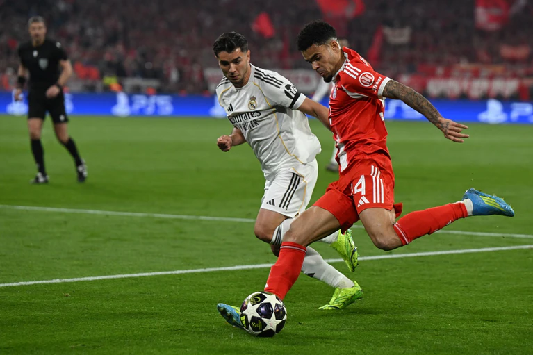 Luis Diaz erlöst den FC Bayern. — © Sven Hoppe/dpa