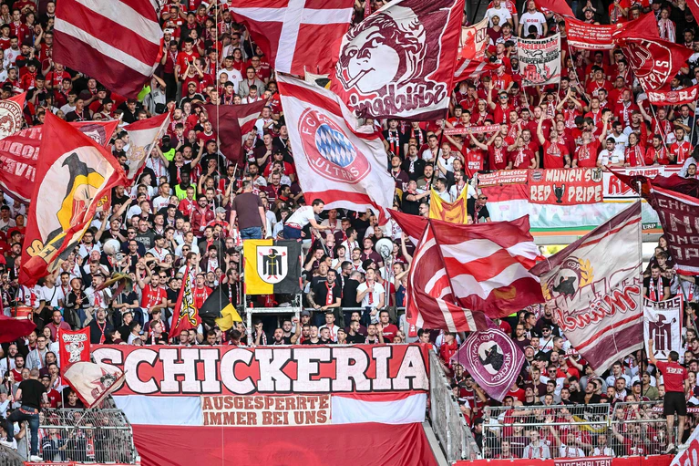 Erschwerte Anreisebedingungen für Bayern-Fans in Paris. (Archivbild) — © Harry Langer/dpa