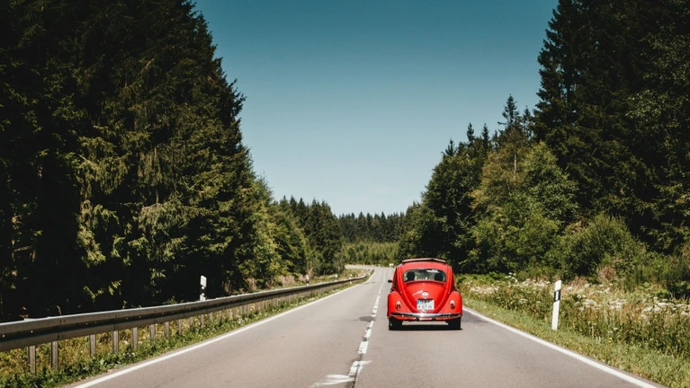 Beitragsbild Kult-Fahrzeuge der 70er Jahre — © Bild: Unsplash