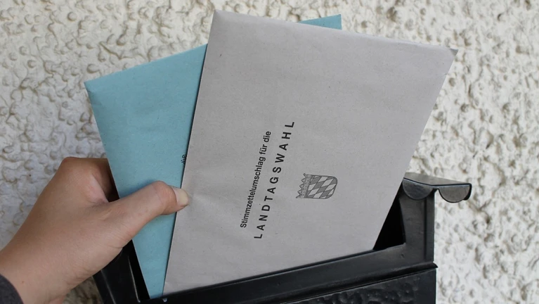  — © Bild: planet_fox auf Unsplash
