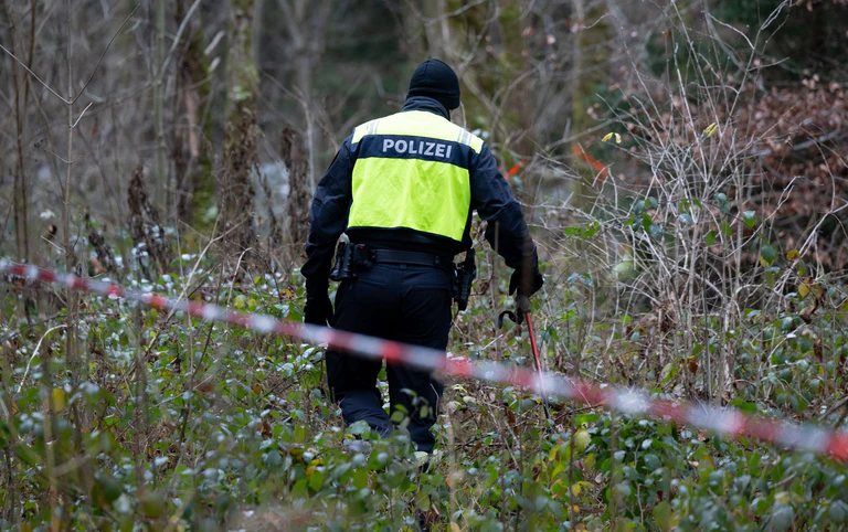 In dem bei Spaziergängern beliebten Gebiet war die Tote gefunden worden. — © Sven Hoppe/dpa