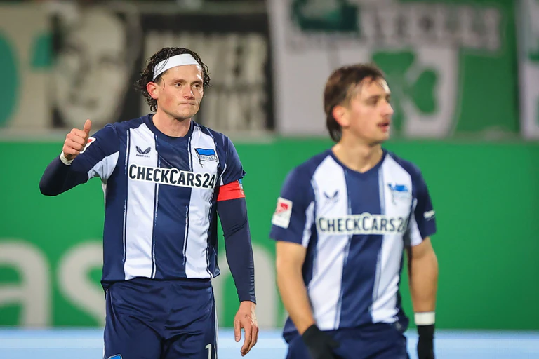 Herthas Fabian Reese trifft gegen seinen früheren Verein Fürth. — © Daniel Karmann/dpa