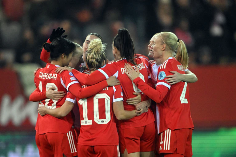 Jubel beim FC Bayern München. — © Jens Niering/dpa