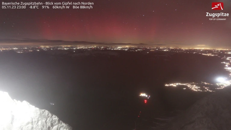 — © Bayerische Zugspitzbahn Blick vom Gipfel nach Norden // www.foto-webcam.eu