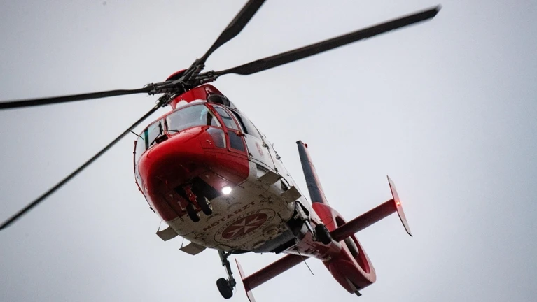 Beitragsbild Hubschrauber rettet kollabierten Kranführer — © Bild: dpa