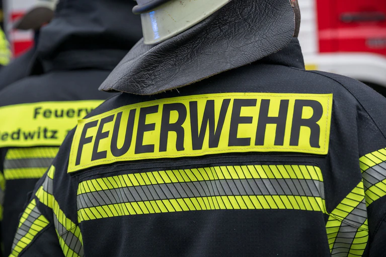 Der Feuerwehr gelang es, den Brand in der Bamberger Polizeizentrale schnell zu löschen. (Symbolbild) — © Daniel Vogl/dpa
