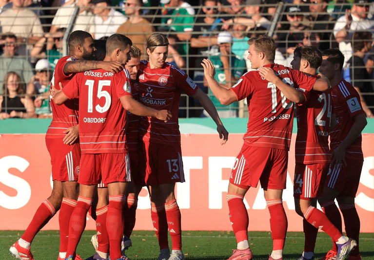 Dank einer guten zweiten Hälfte gegen den 1. FC Schweinfurt steht Fortuna Düsseldorf im DFB-Pokal in der zweiten Runde. — © Karl-Josef Hildenbrand/dpa