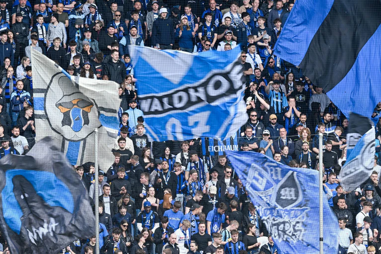 Der SV Waldhof hat gegen 1860 München den vierten Heimsieg dieser Saison gefeiert. — © Uwe Anspach/dpa