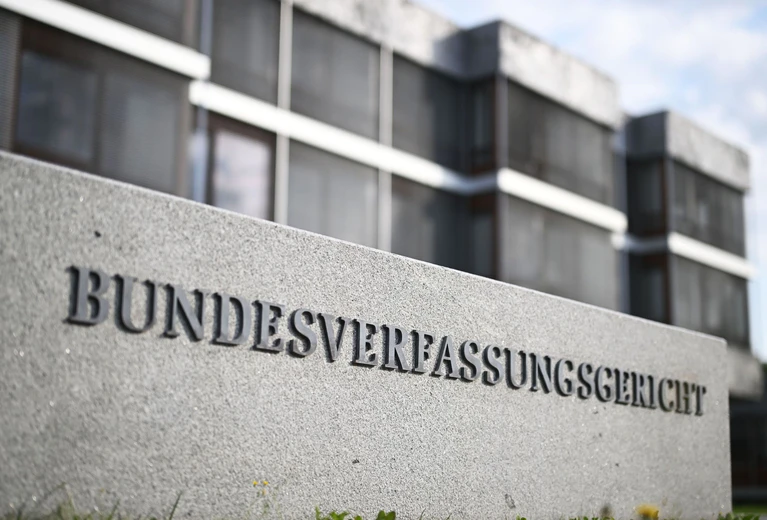 Noch ist unklar, wer am Ende das  Bundesverfassungsgericht seinen neuen Arbeitsplatz nennen kann. (Archivbild) — © Uli Deck/dpa