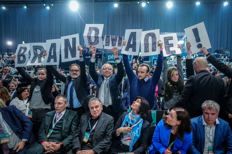 In der Union ist das Thema Brandmauer zur AfD schon lange ein ungeliebtes Thema - trotz diverser Machtworte von den Parteichefs von CSU und CDU kommt sie immer wieder ans Tageslicht. (Archivbild) — © Kay Nietfeld/dpa