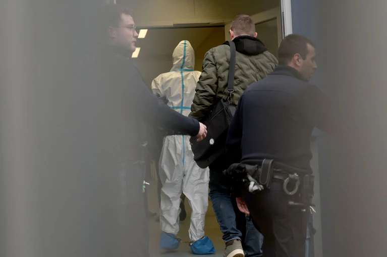 Der 28 Jahre alte Afghane war nach der Tat vorläufig in einer psychiatrischen Einrichtung untergebracht worden. (Archivbild) — © Daniel Löb/dpa