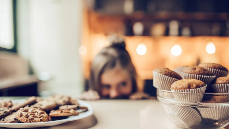Heißhunger Süßigkeit lust auf süßes — © Vasyl Dolmatov