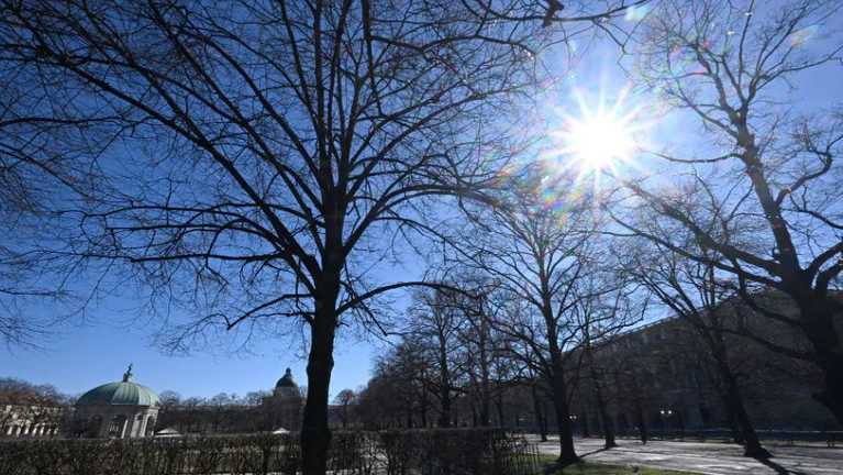 Es wird am Wochenende sonnig in Bayern. (Archivbild) — © Felix Hörhager//dpa