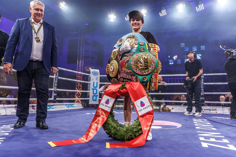 Tina Rupprecht wird Mama und beendet ihre Box-Karriere. (Archivbild) — © Andreas Gora/dpa