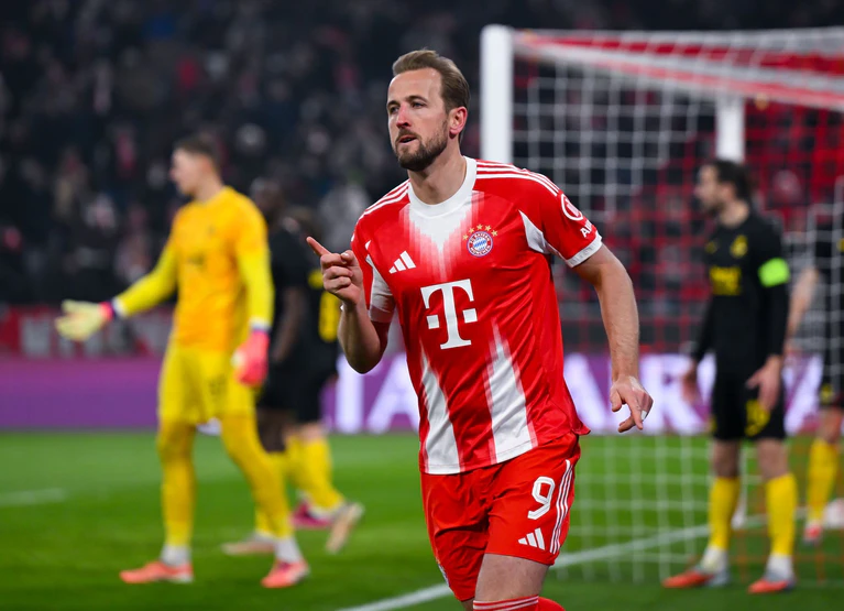 Für jedes Tor ein Schnitzel: Harry Kane spricht eine leckere Lieferung. — © Sven Hoppe/dpa