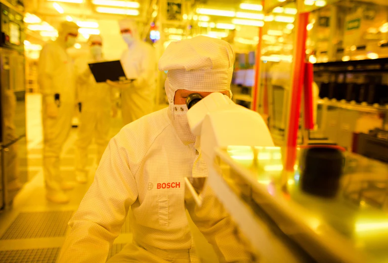 Bosch will den Standort Reutlingen künftig vor allem auf die Produktion von Halbleitern ausrichten. (Archivbild) — © picture alliance / Christoph Schmidt/dpa