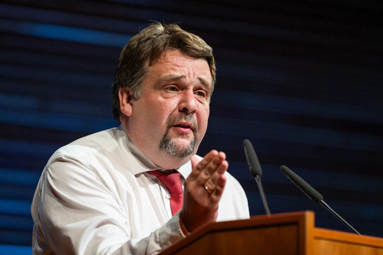 Kritik an der CSU-Positionierung: Dennis Radtke. (Archivfoto) — © Jacob Schröter/dpa