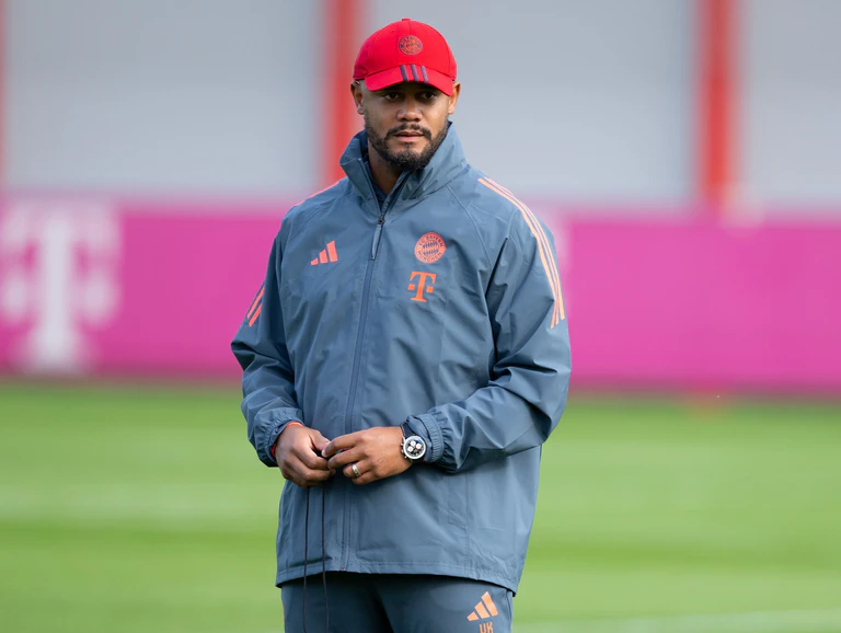 Warnt vor Gegner Gladbach: Bayern-Trainer Vincent Kompany. — © Sven Hoppe/dpa