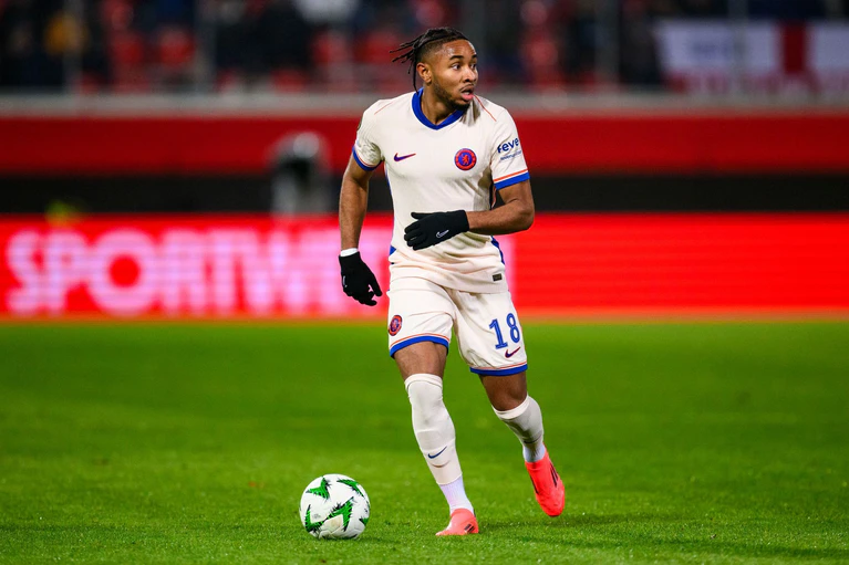 Christopher Nkunku von Chelsea war zuletzt bei den Bayern im Gespräch — © Tom Weller/dpa
