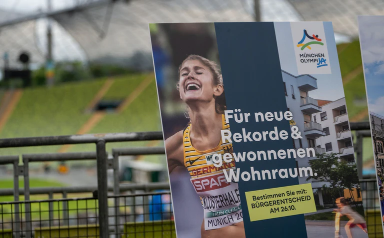 Befürworter setzen unter anderem auf Sportbegeisterung in der Stadt und frisches Geld für Wohnraum und öffentlichen Nahverkehr. (Archivbild) — © Leonie Asendorpf/dpa