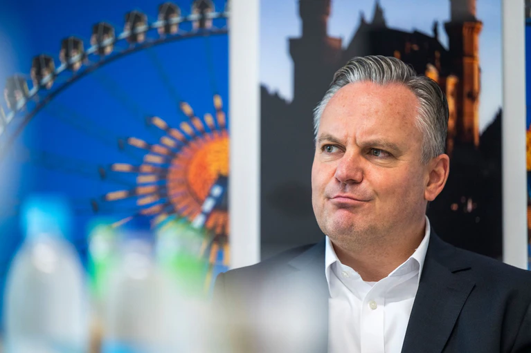 Wiesn-Chef Scharpf sagt: Das Oktoberfest sei kein Freizeitpark. (Archivbild) — © Peter Kneffel/dpa