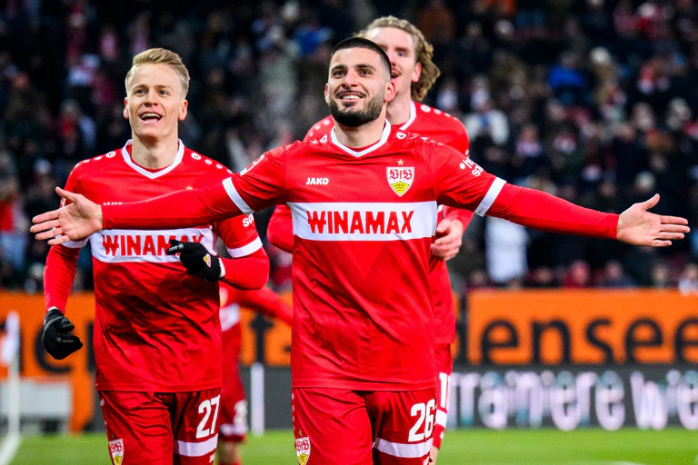Deniz Undav trifft bei seinem Comeback für den VfB. — © Tom Weller/dpa