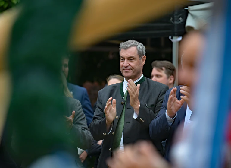Söder ist mit dem bayerischen Kabinett auf Kurzbesuch in Brüssel gewesen. — © Malin Wunderlich/dpa