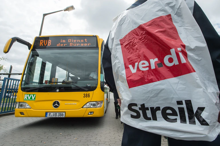 Erneut gibt es in Regensburg Warnstreiks. (Archivbild)  — © picture alliance / dpa