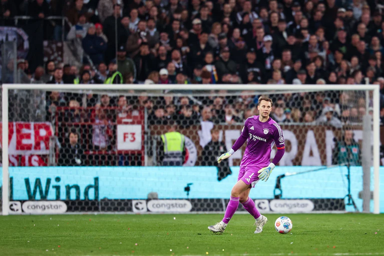 «Total entspannt»: Bayern-Torwart Manuel Neuer. — © Christian Charisius/dpa