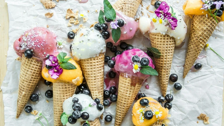 Eis Eiscreme Eisdielen — © Brooke Lark / Unsplash
