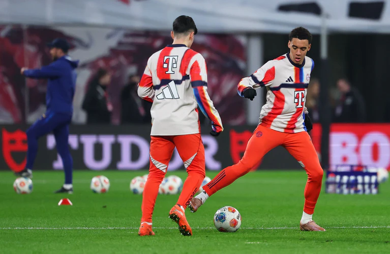 Jamal Musiala stand erstmals seit Sommer wieder im Bayern-Kader. — © Jan Woitas/dpa